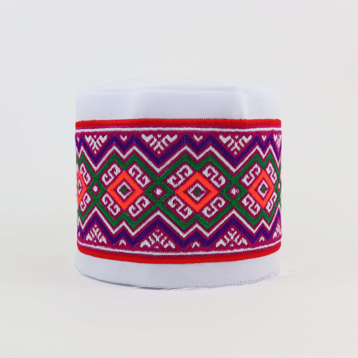 Paaj Ntaub - C3 Purple Mountains with Red Trims