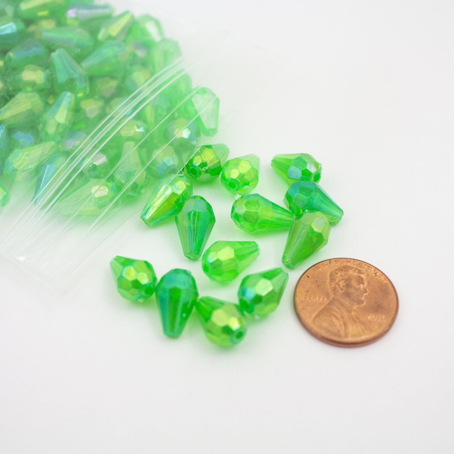 Beads - Green Glossy Diamond 13 mm