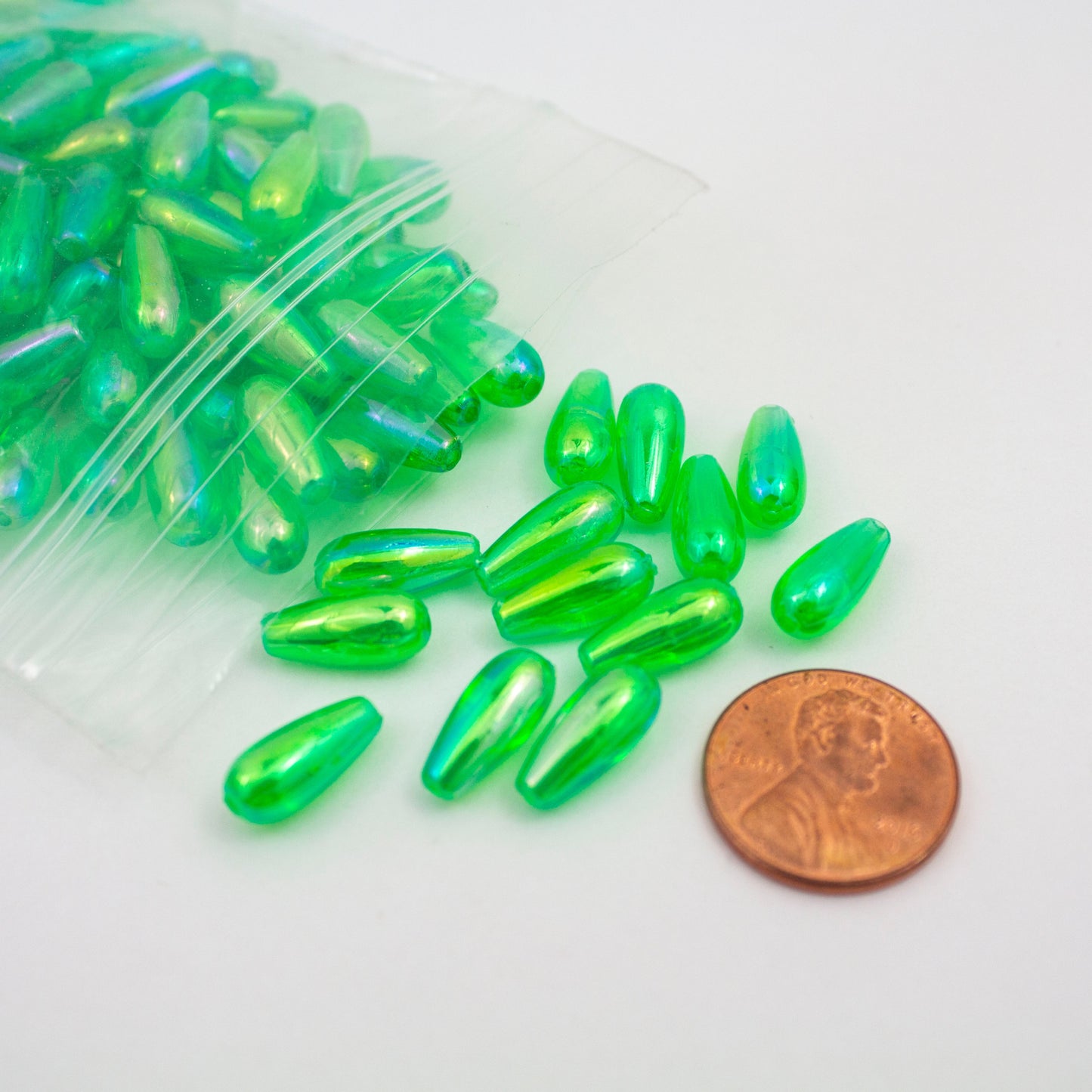 Beads - Green Glossy Drop 13 mm