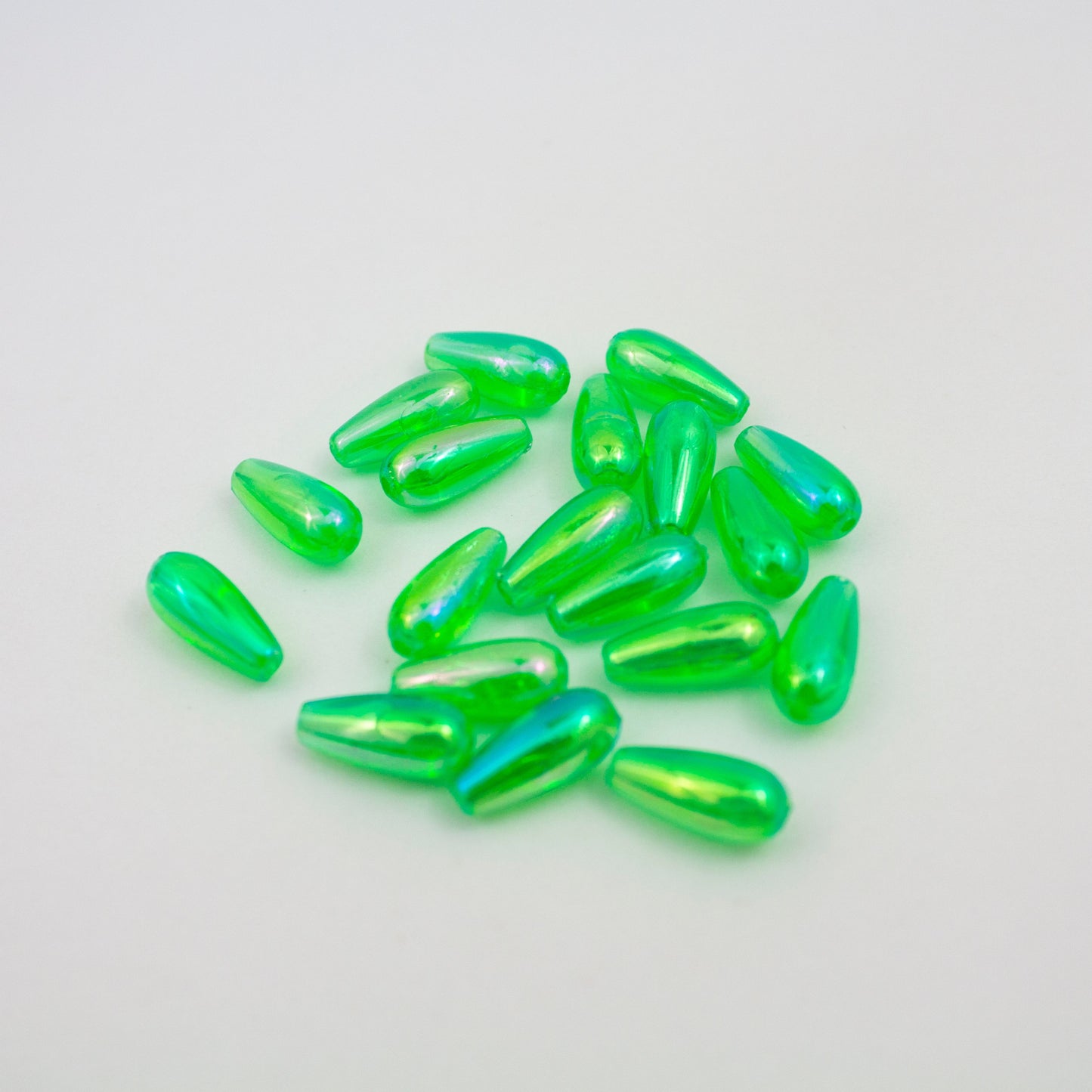 Beads - Green Glossy Drop 13 mm