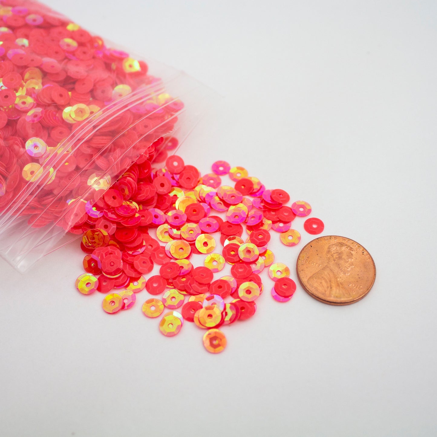 Hot Pink Sequins 5 mm