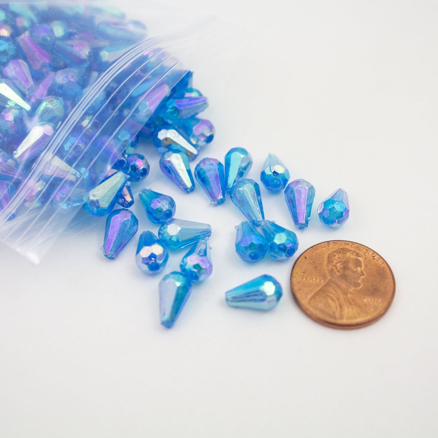 Beads - Light Blue Glossy Diamond 10 mm